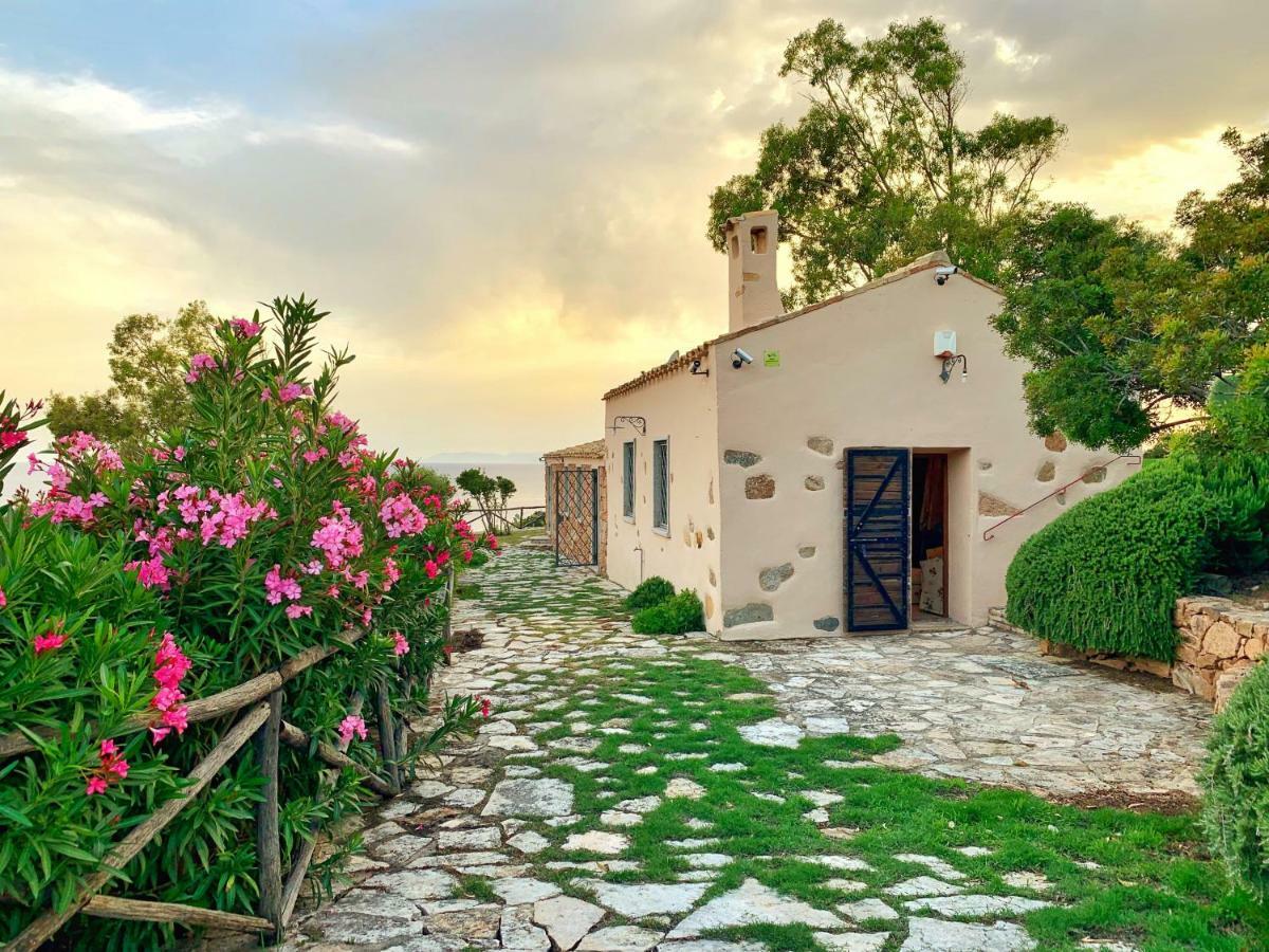 Angolo Di Paradiso Sul Mare Джеремеас Экстерьер фото